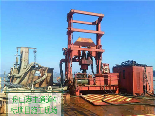 舟山港主通道4標(biāo)項目施工現(xiàn)場